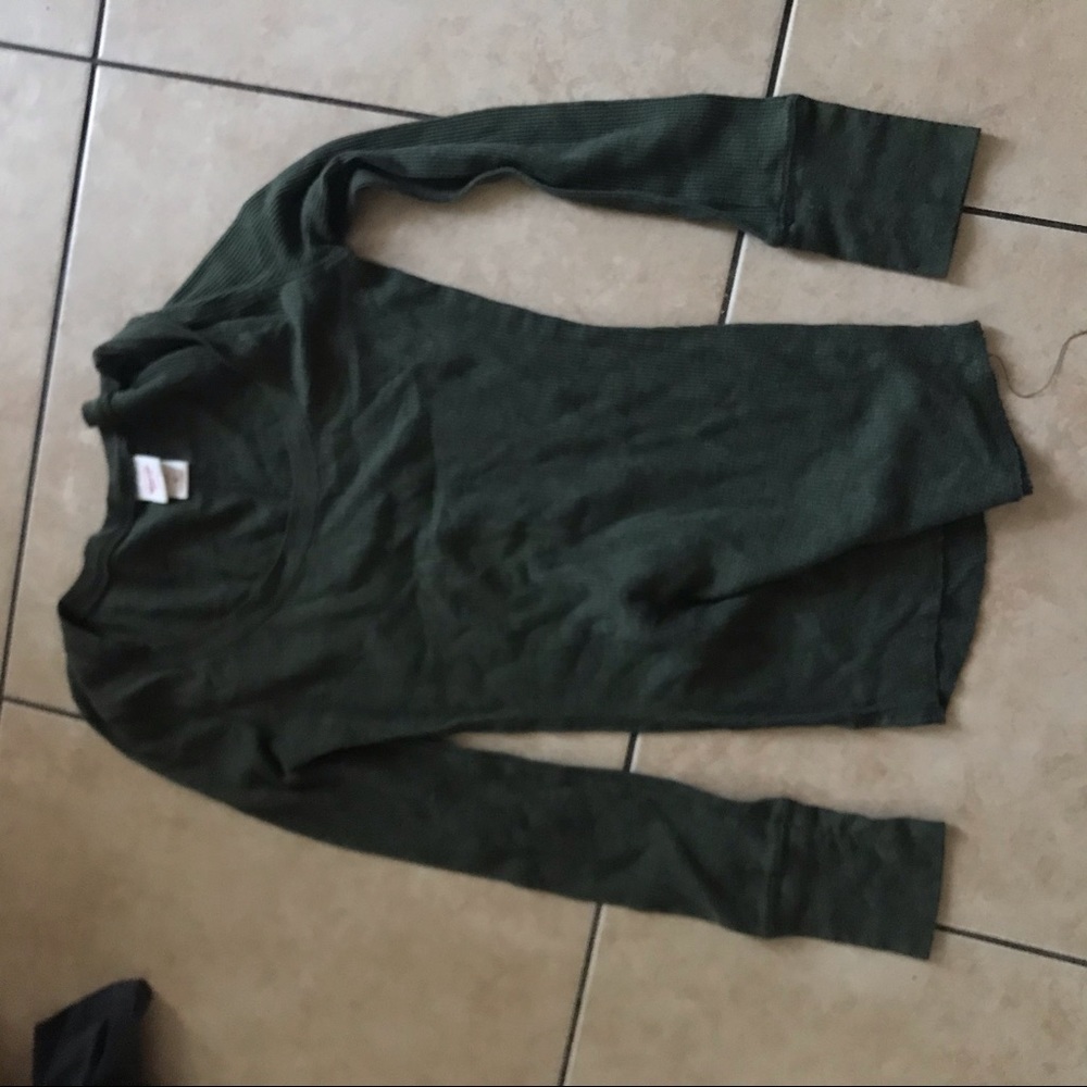 Clothes - Picture 11 of 15